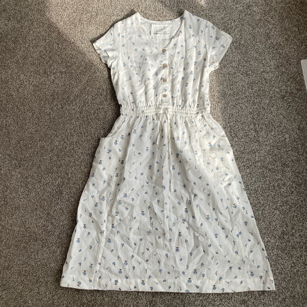 notPERFECTLINEN White and Blue Floral Midi Dress - Picture 3 of 10